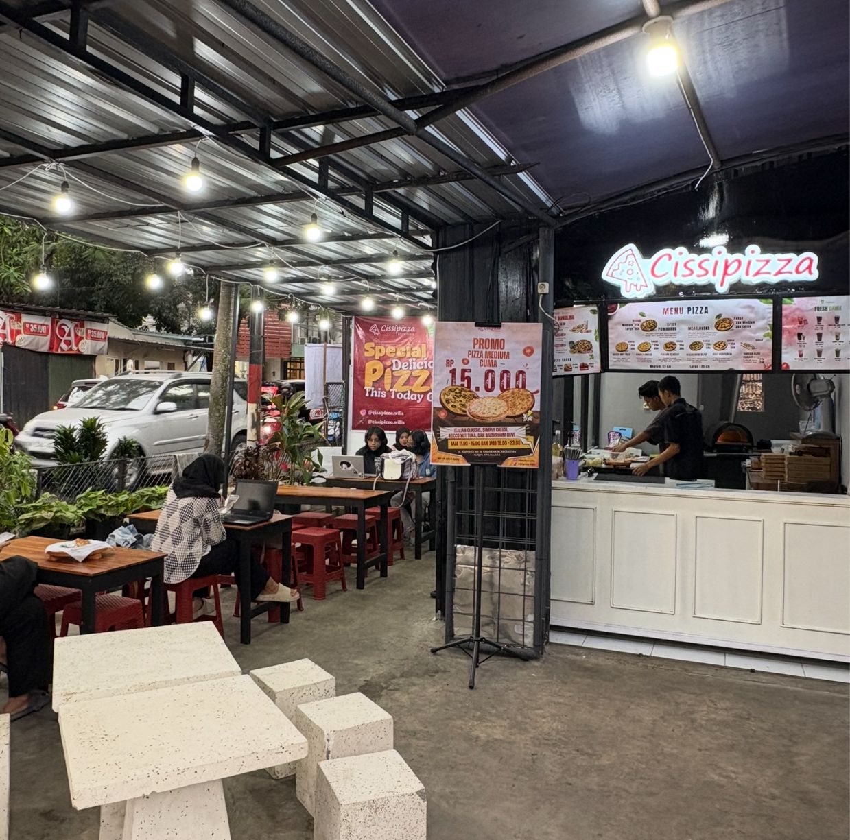 Italian Pizza at Cissipizza Wilis